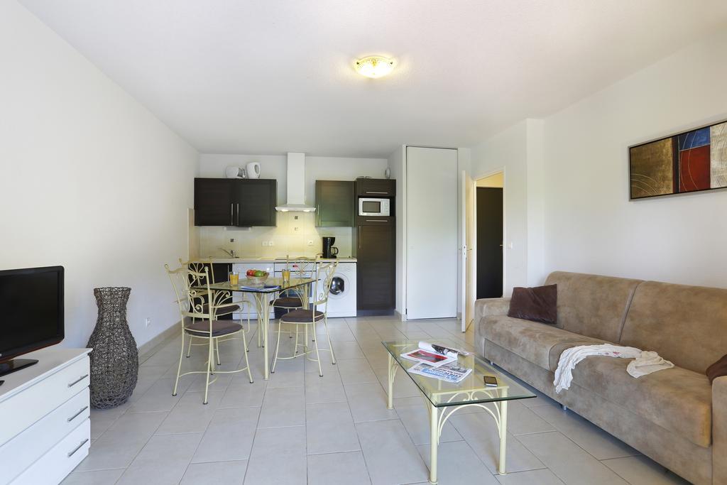 אלניה Vacanceole - Residence Las Motas מראה חיצוני תמונה